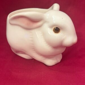 Avon Handcrafted Ceramic rabbit Piece
